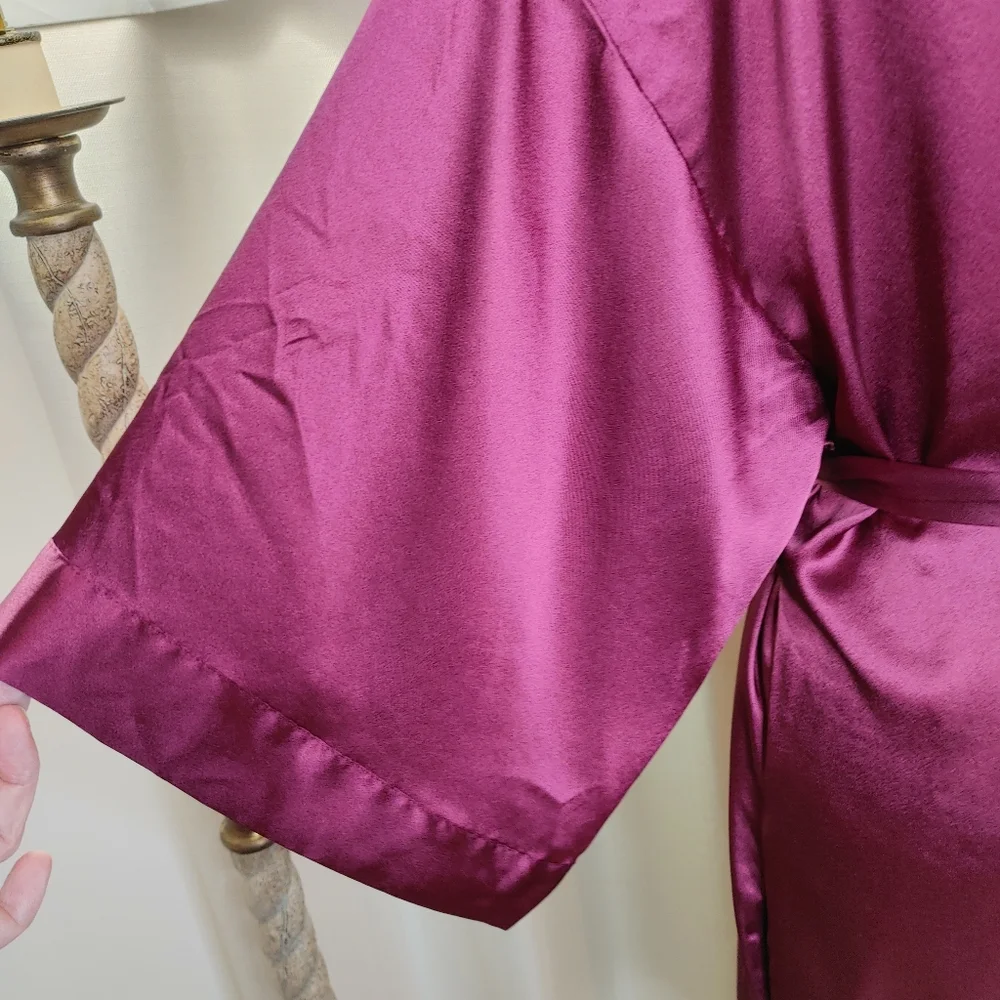 Victoria's Secret Very Sexy Short Satin Kimono Robe, Wine M/L - Picture 7 of 11
